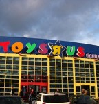 40 tysięcy świątecznych etatów w Toys 'R' Us 